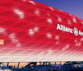 在线体育博彩-王者归来！姆巴佩复出首秀引爆G2，球迷狂欢夜终结连败阴影，姆巴佩复出之夜闪耀G2，率队终结连败点燃球迷狂欢